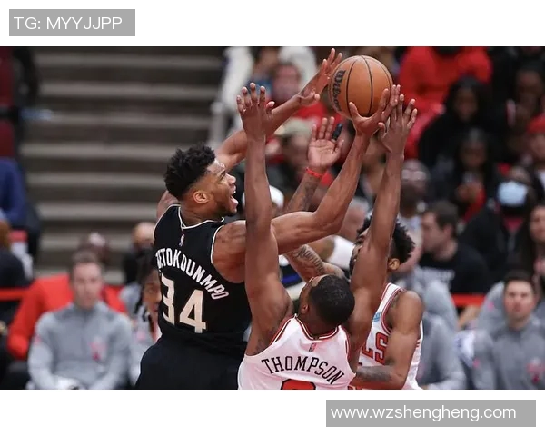 字母哥狂砍40分准三双带领雄鹿逆袭公牛五人得分上双难阻疲惫之师